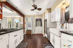 1501 Buffalo Springs Crossing, New Braunfels, TX 78132 - Photo 14