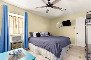 1501 Buffalo Springs Crossing, New Braunfels, TX 78132 - Photo 26