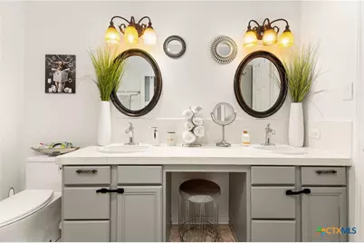 1501 Buffalo Springs Crossing, New Braunfels, TX 78132 - Photo 16