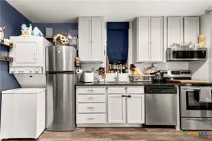 1501 Buffalo Springs Crossing, New Braunfels, TX 78132 - Photo 34