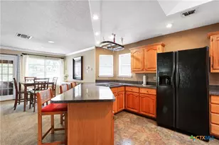 8211 Knute Rockne St, San Antonio, TX 78240 - Photo 12