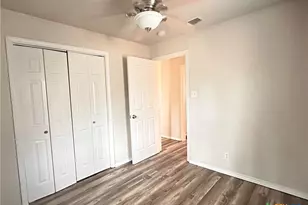 511 McKie St, San Marcos, TX 78666 - Photo 10