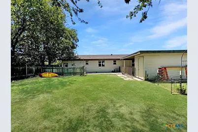 1311 W Main Street, Gatesville, TX 76528 - Photo 30