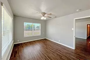 1311 W Main St, Gatesville, TX 76528 - Photo 20