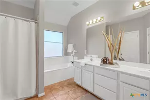 526 Walnut Heights Blvd, New Braunfels, TX 78130 - Photo 18