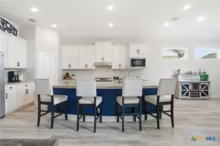 1059 Buffalo Grove, New Braunfels, TX 78130 - Photo 4