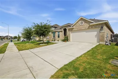 1059 Buffalo Grove, New Braunfels, TX 78130 - Photo 2