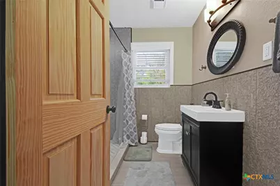 1236 S Academy Avenue, New Braunfels, TX 78130 - Photo 26