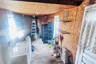 701 W May St, Yoakum, TX 77995 - Photo 14