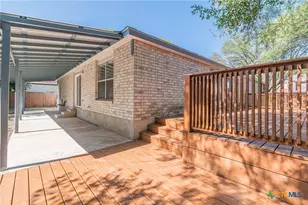 1947 Queen Victoria Dr, New Braunfels, TX 78130 - Photo 32