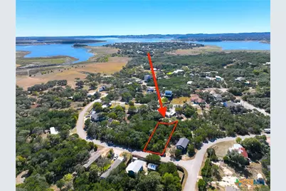 426 Clay Ridge Ridge, Canyon Lake, TX 78133 - Photo 2