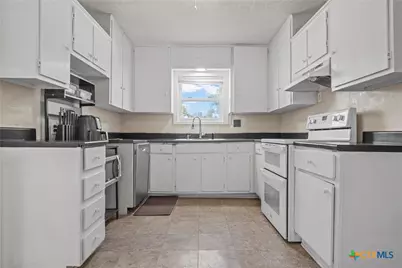 819 N 7th Street, Temple, TX 76501 - Photo 8