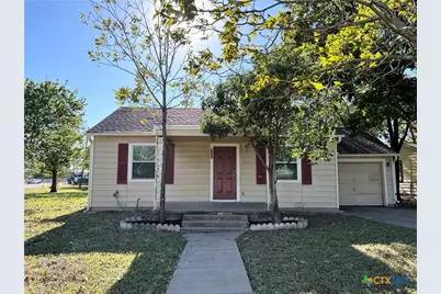 711 E 8th Avenue, Belton, TX 76513 - Photo 1