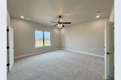 302 Lee Mays Boulevard, Troy, TX 76579 - Photo 14