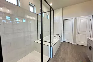 302 Lee Mays Blvd, Troy, TX 76579 - Photo 18