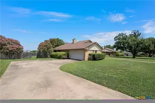 116 Boleman Dr, Hewitt, TX 76643 - Photo 2