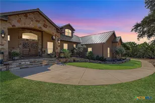 9907 Kopplin Rd, New Braunfels, TX 78132 - Photo 2