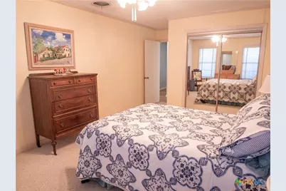 2101 E Mistletoe Avenue, Victoria, TX 77901 - Photo 30