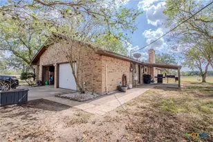 25195 US Hwy 77, Yoakum, TX 77995 - Photo 32