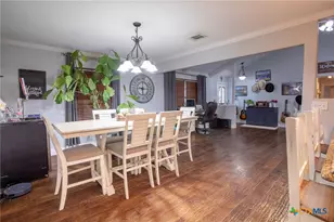 25195 US Hwy 77, Yoakum, TX 77995 - Photo 6