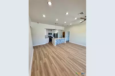 3302 Zephyr Road, Killeen, TX 76543 - Photo 4