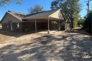 518 N 8th St, Temple, TX 76501 - Photo 2