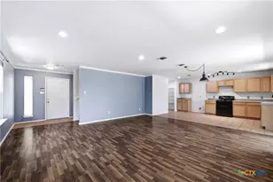 8515 Shaenfield Pl, San Antonio, TX 78254 - Photo 6