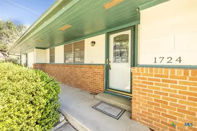 1724 Hickston Street, Gonzales, TX 78629 - Photo 28