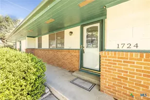 1724 Hickston St, Gonzales, TX 78629 - Photo 28