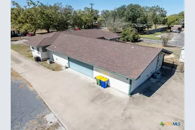 1724 Hickston Street, Gonzales, TX 78629 - Photo 30