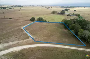 511 Co Rd 362, Shiner, TX 77984 - Photo 1