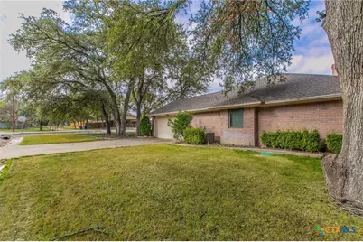 1601 Guess Drive, Salado, TX 76571 - Photo 32