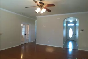 400 Leo Ln, Killeen, TX 76542 - Photo 2