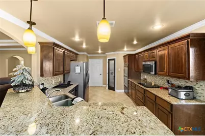 2528 Mugho Drive, Harker Heights, TX 76548 - Photo 10