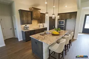 406 Oak Dr, Troy, TX 76579 - Photo 10