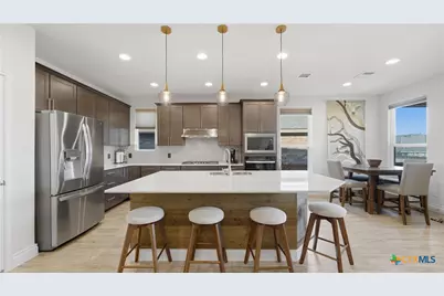 820 Silverberry Drive, New Braunfels, TX 78132 - Photo 8