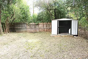 805 S 10th St, Temple, TX 76504 - Photo 8