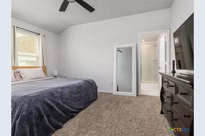 146 Hammond Court, Jarrell, TX 76537 - Photo 10