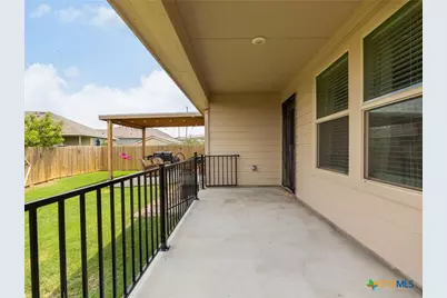 146 Hammond Court, Jarrell, TX 76537 - Photo 18