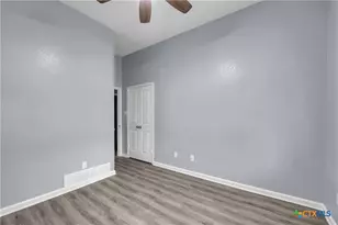 307 Illinois Dr, Harker Heights, TX 76548 - Photo 16