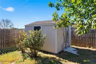 2464 Medina Dr, New Braunfels, TX 78130 - Photo 22