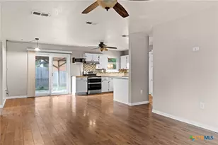 2004 Veterans Ave, Copperas Cove, TX 76522 - Photo 4