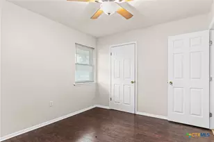 2004 Veterans Ave, Copperas Cove, TX 76522 - Photo 16