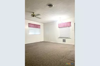 725 Westwood Drive, Port Lavaca, TX 77979 - Photo 18