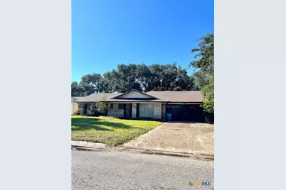 725 Westwood Drive, Port Lavaca, TX 77979 - Photo 2