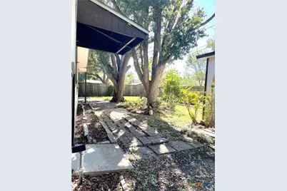 725 Westwood Drive, Port Lavaca, TX 77979 - Photo 34