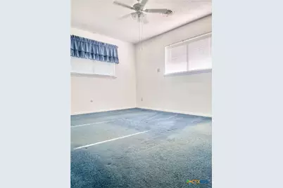 725 Westwood Drive, Port Lavaca, TX 77979 - Photo 4