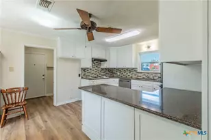 517 Thompson Rd, Troy, TX 76579 - Photo 6