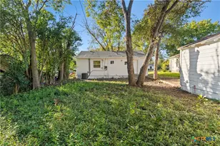 1807 S 11th St, Temple, TX 76504 - Photo 18