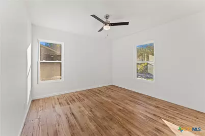 1807 S 11th Street, Temple, TX 76504 - Photo 20